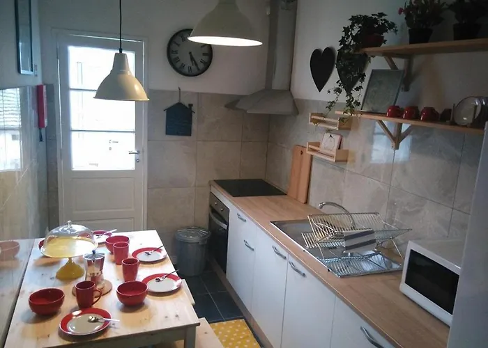 Lulapartment Ii Apartment